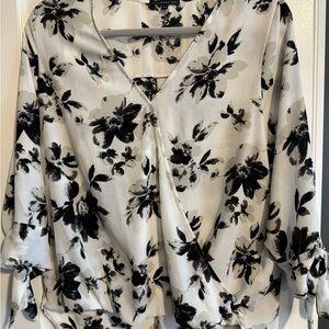 West Kei Black and White Floral Blouse